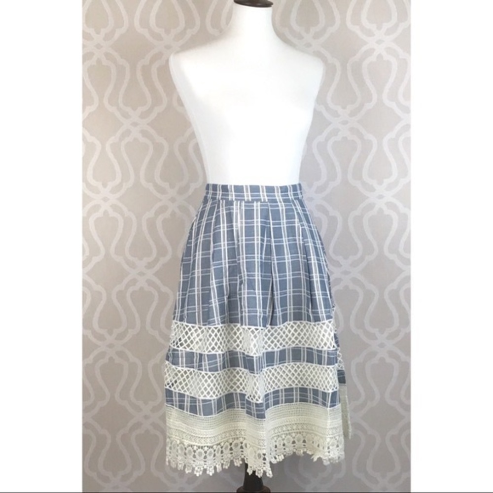 Ryu Classic Farmhouse Skirt - Picture 2 of 8